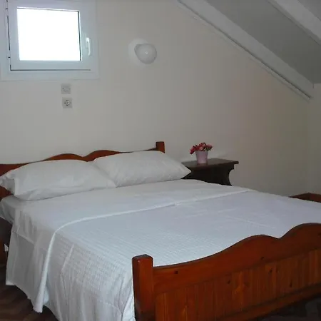 σαραντησ--κωστας Lejlighed